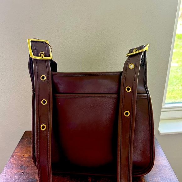 brown traditional coach bags